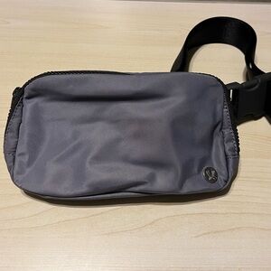 LULULEMON EVERYWHERE BELT BAG
